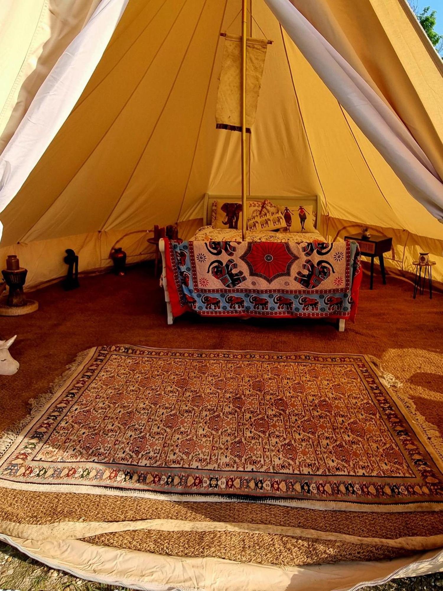 Secret Garden Glamping African Themed Tent Newark upon Trent 외부 사진